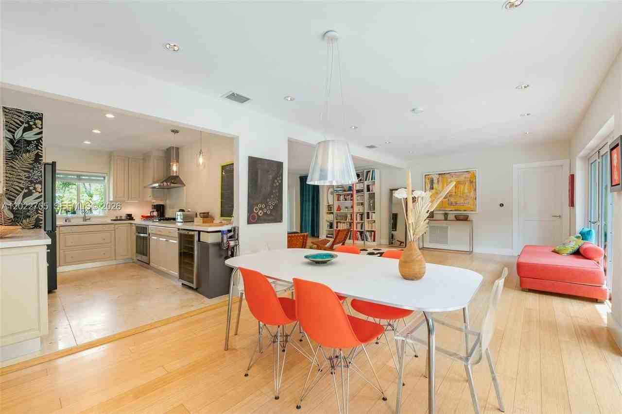 5800 Sw 50th Ter #5800 - Photo 7 of 16
