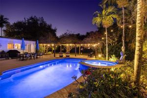 featured image of 7290 Sw 77th Ter