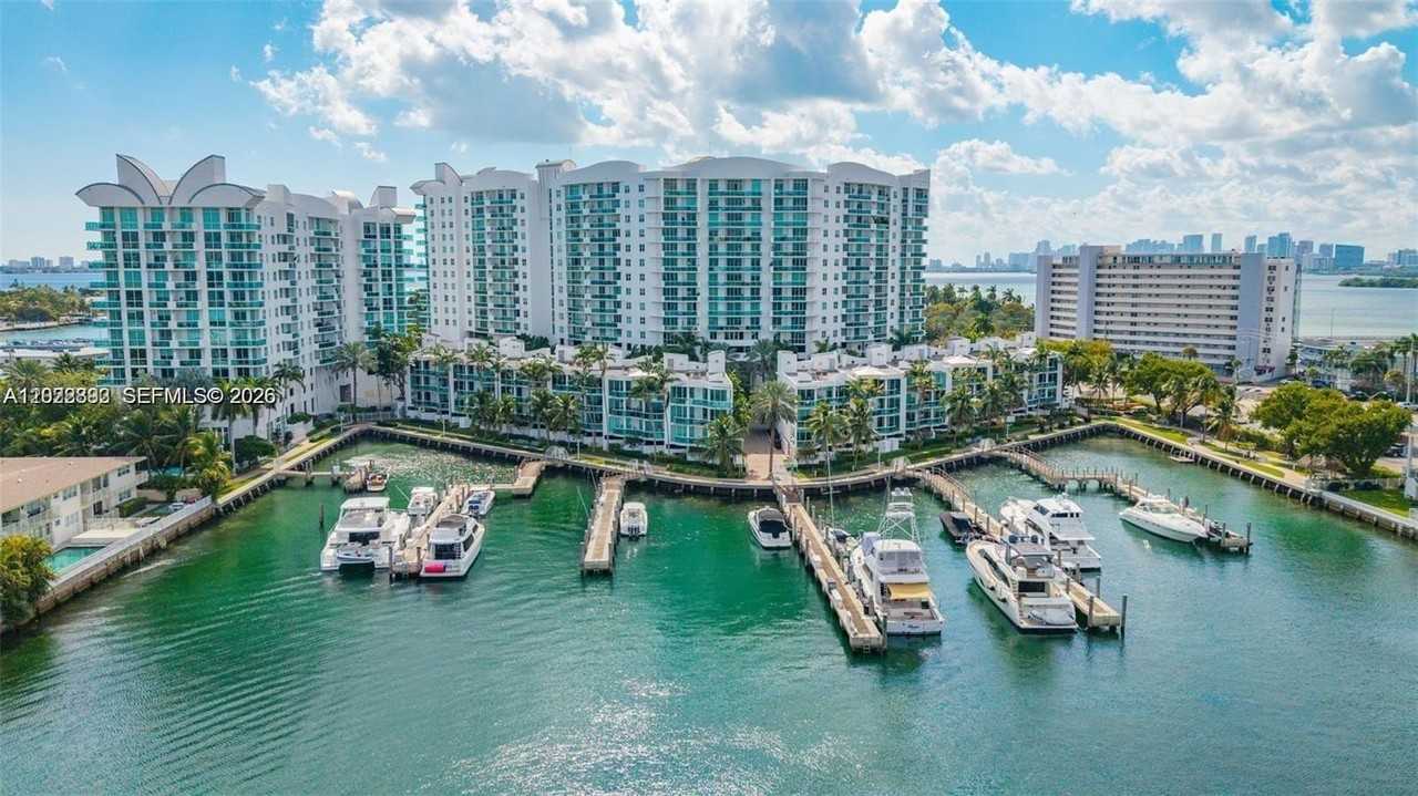 7910 Harbor Island Dr #1202