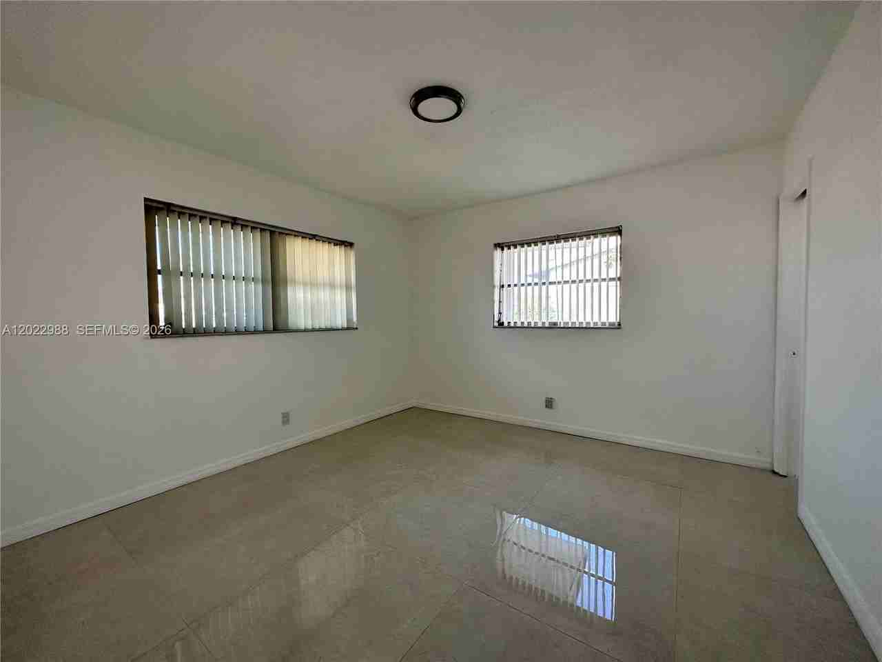 480 Nw 42nd Ct #2 - Photo 6 of 15