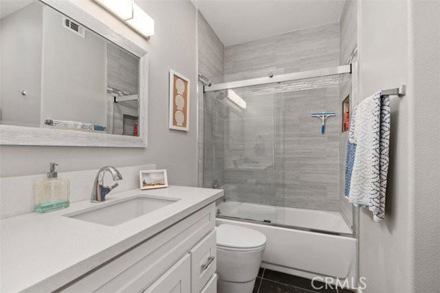 98 Shorebreaker Dr - Photo 5 of 8