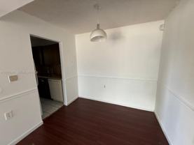6975 Nw 179th St #204 - Photo 1 of 1