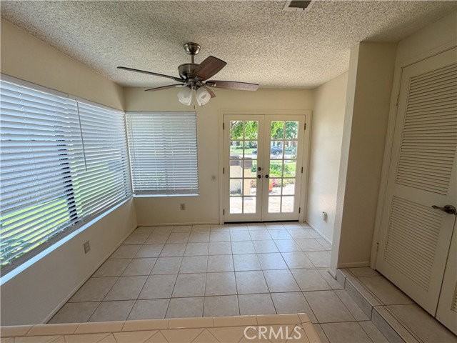5731 E Crater Lake Ave - Photo 3 of 8