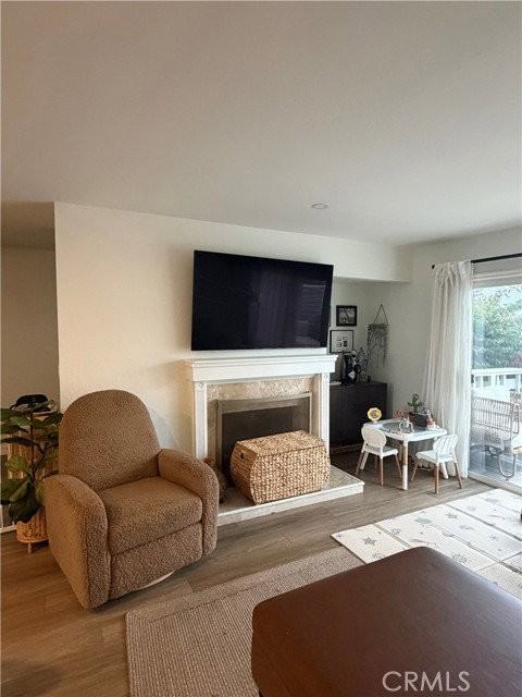 24601 Harbor View Dr - Photo 5 of 8