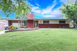 819 Renee Ln - Photo 1 of 1