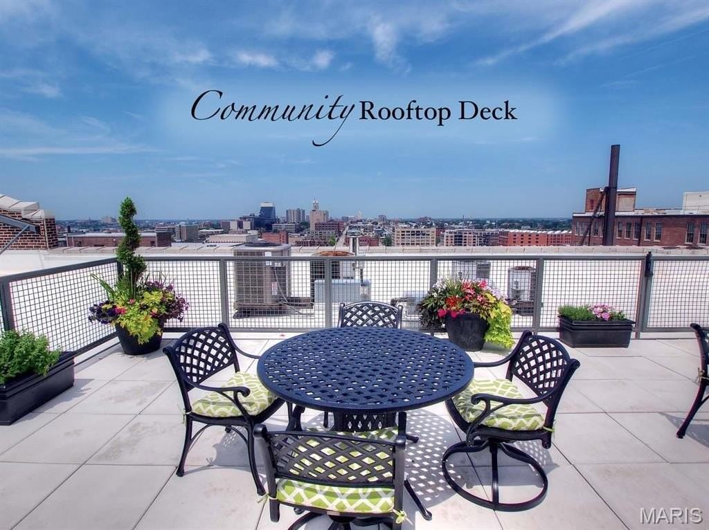 1611 Locust St #603 - Photo 7 of 10
