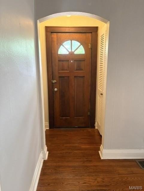 513 W Saint Louis St - Photo 2 of 28