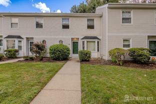 26 Farnham Sq - Photo 1 of 1