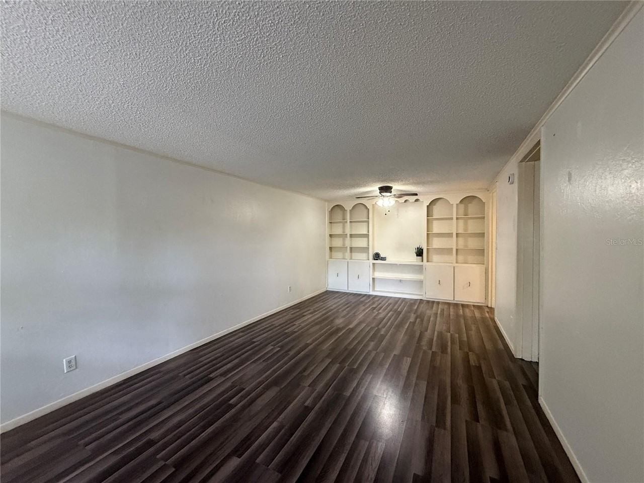 2490 Sw 14th Dr #14 - Photo 4 of 8