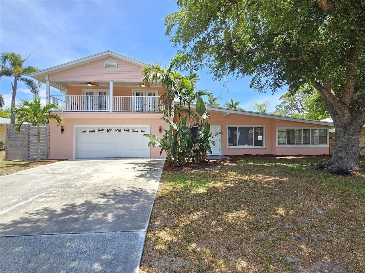 341 Bayshore Dr