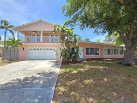 341 Bayshore Dr - Photo 1 of 1
