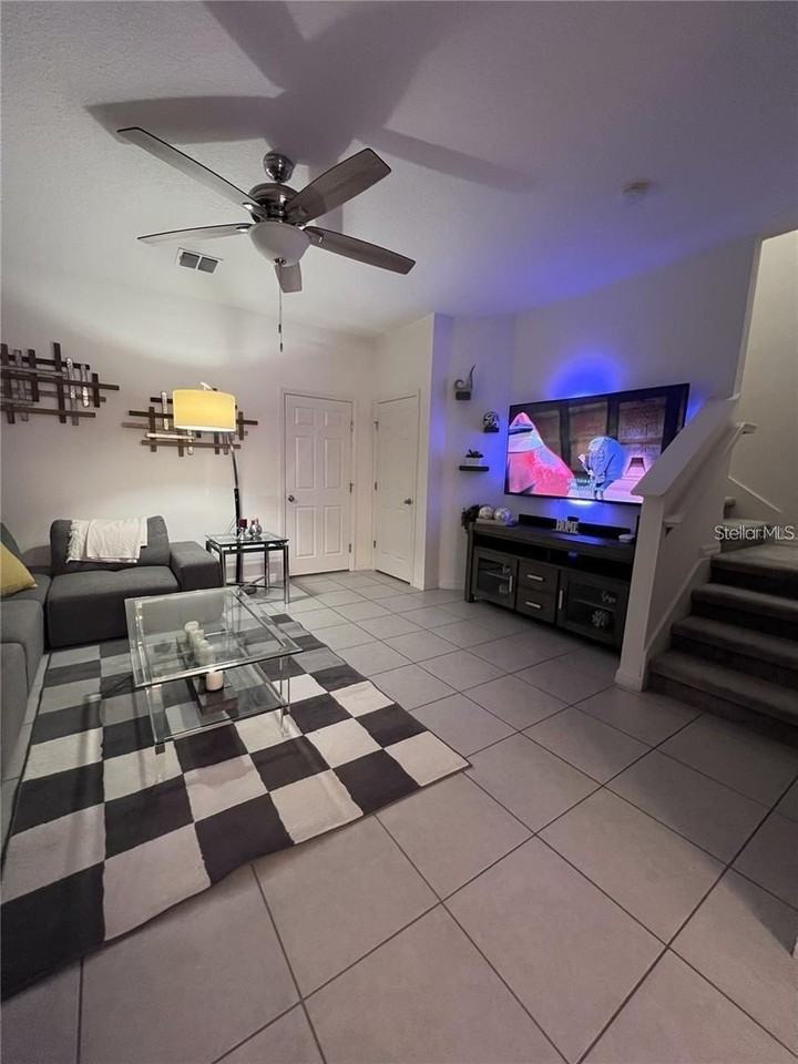 2510 Sedge Grass Way - Photo 3 of 44