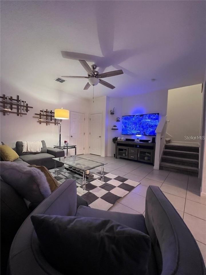 2510 Sedge Grass Way - Photo 5 of 44