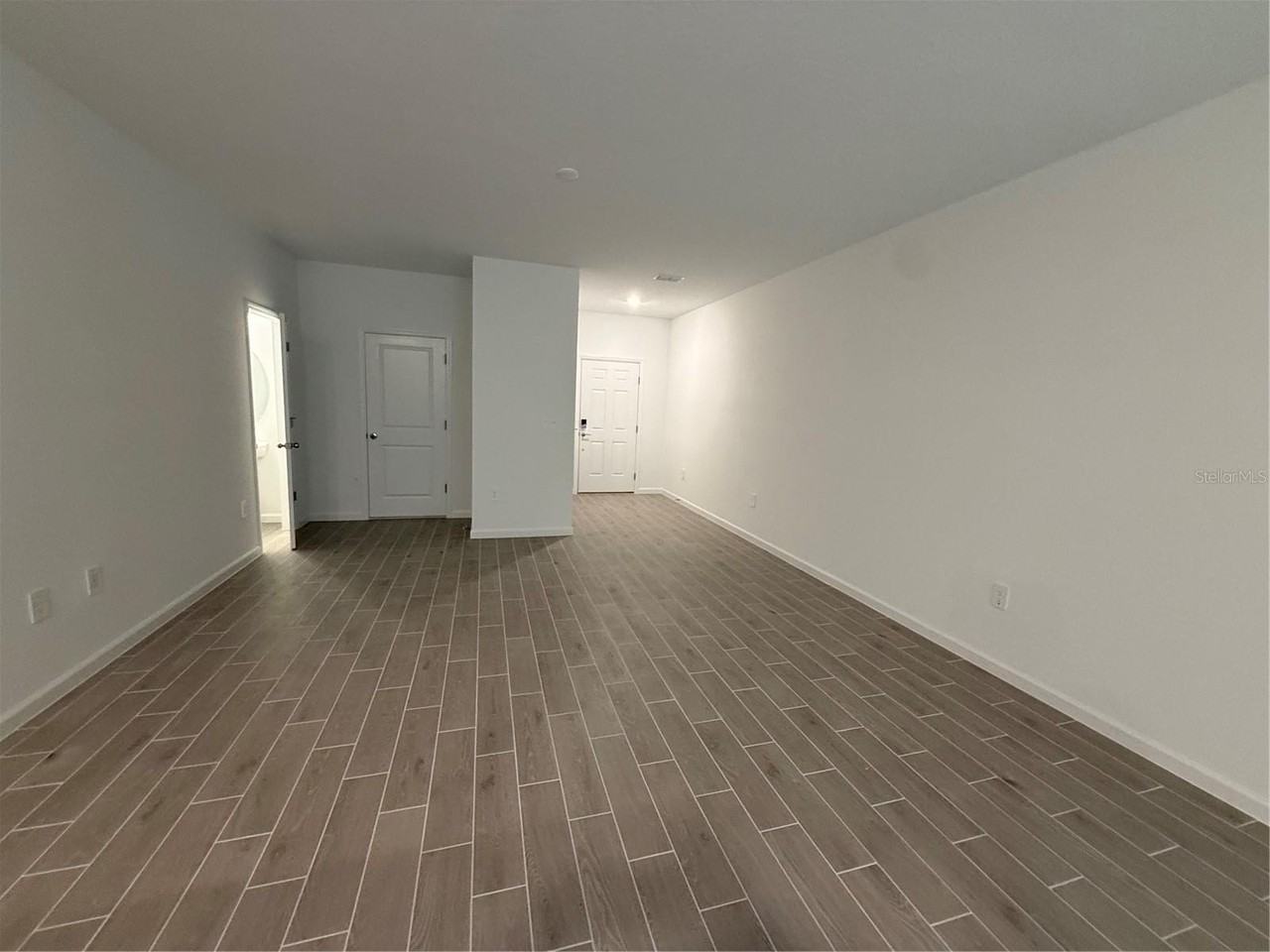 3674 Se 37th Ct - Photo 5 of 29