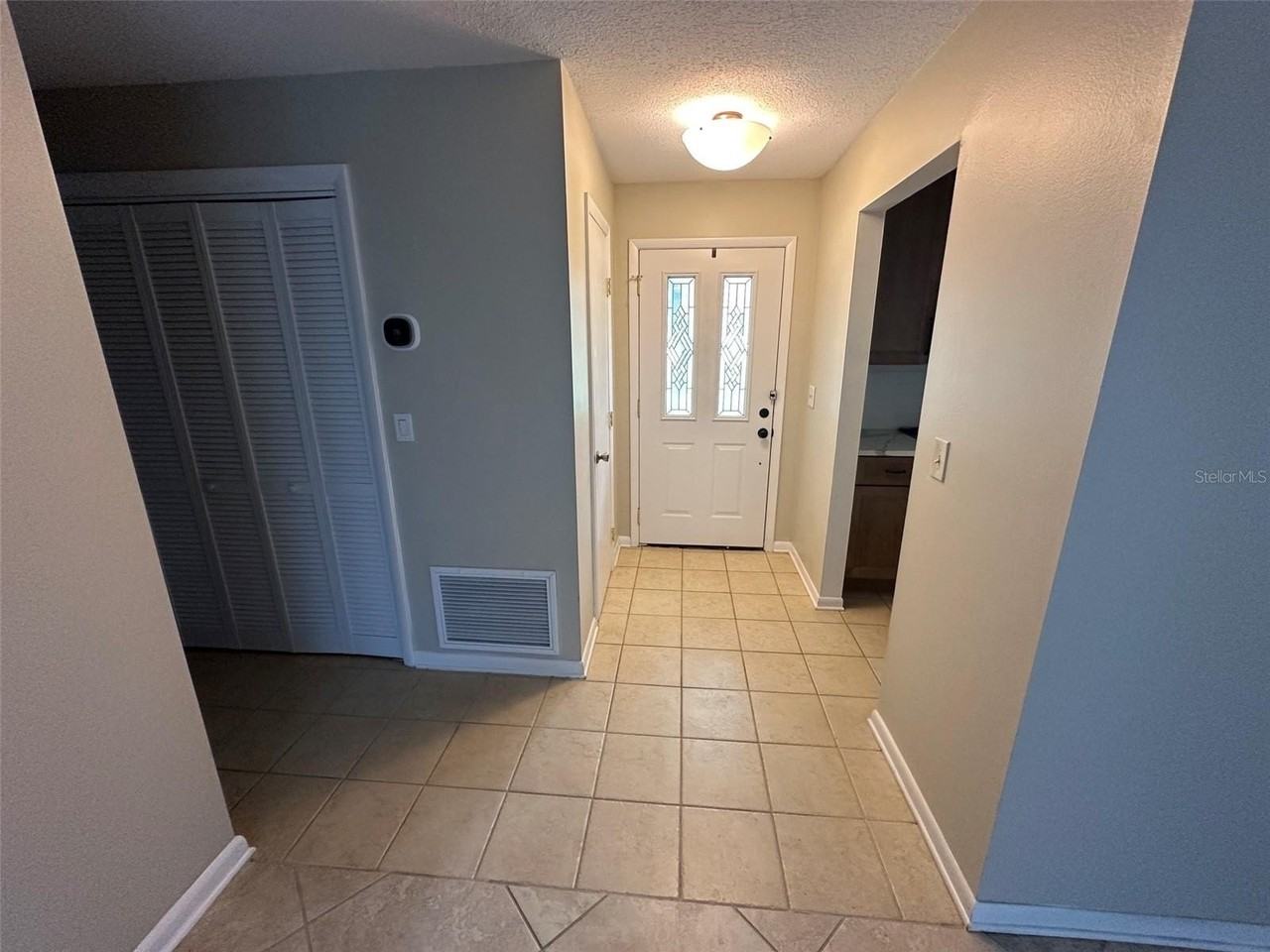 105 Kilkenny Ct - Photo 2 of 20