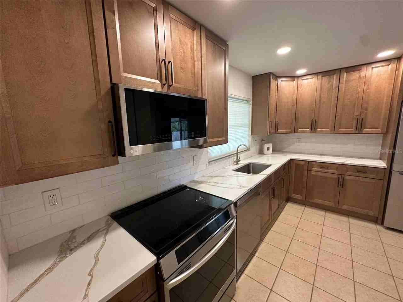 105 Kilkenny Ct - Photo 4 of 20