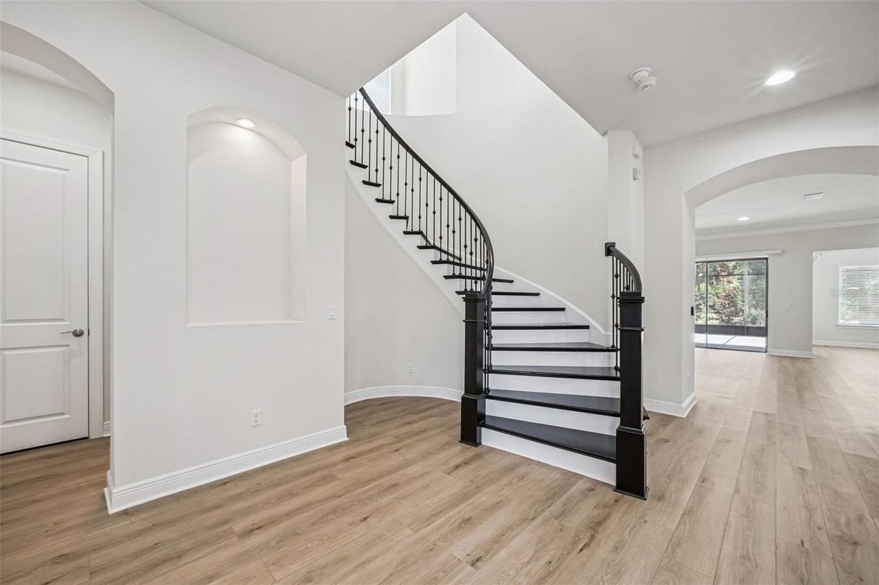 10819 Savona Way - Photo 6 of 50