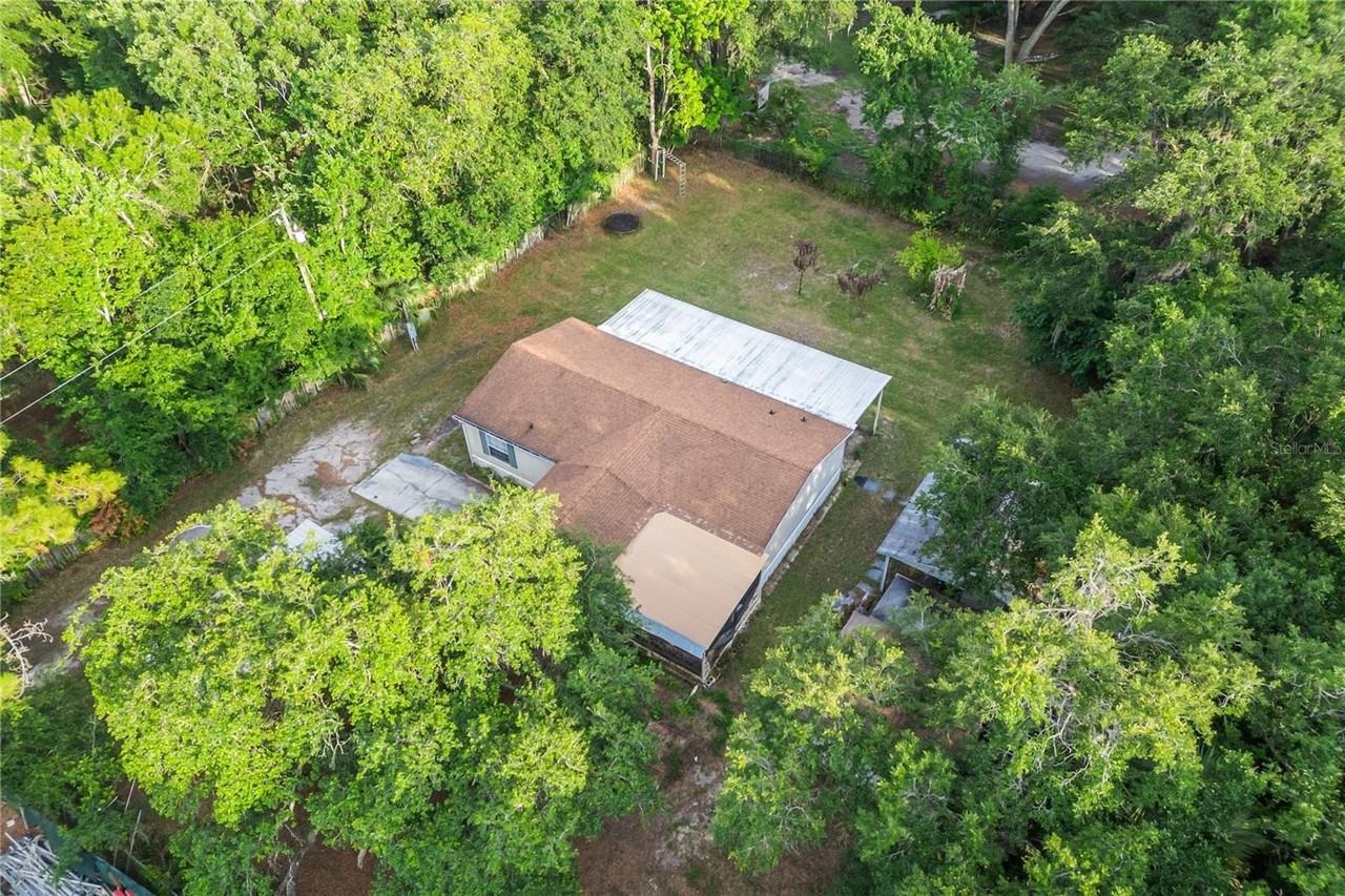 18240 Lynbrook Rd - Photo 5 of 30