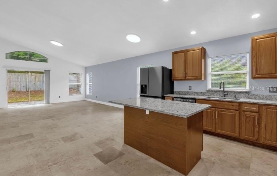 608 Bridge Creek Blvd - Photo 6 of 30