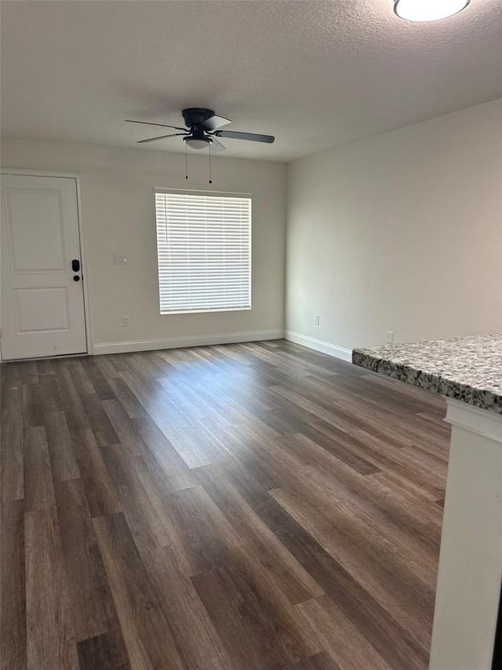 16292 Sw 30th Ter - Photo 5 of 18