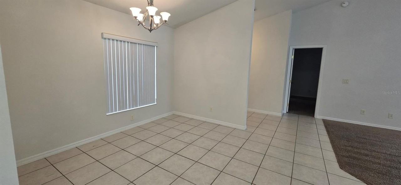 4296 Sw 98th St - Photo 6 of 12