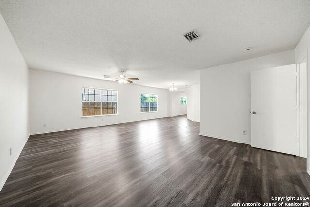 7839 Bypass Shls - Photo 3 of 24