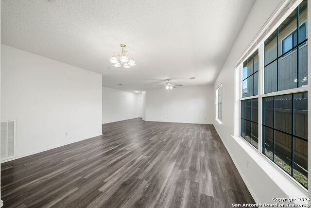 7839 Bypass Shls - Photo 5 of 24