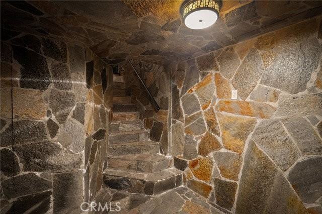 4816 Gloria Ave - Photo 3 of 8
