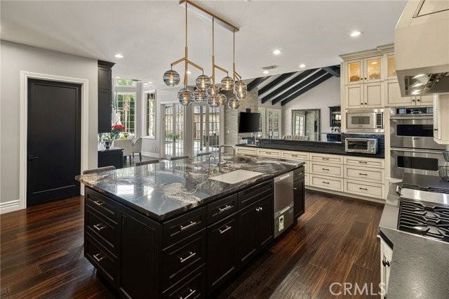 4816 Gloria Ave - Photo 5 of 8