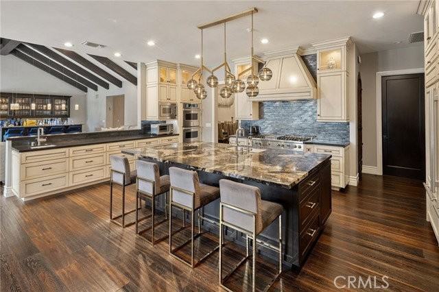4816 Gloria Ave - Photo 6 of 8