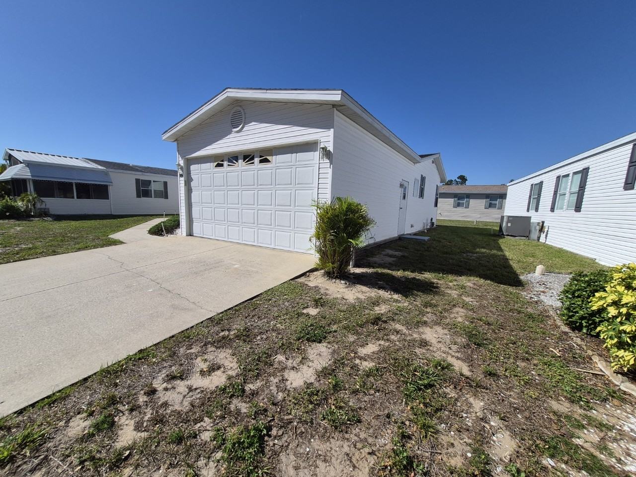 2113 Sawgrass Ln - Photo 4 of 50