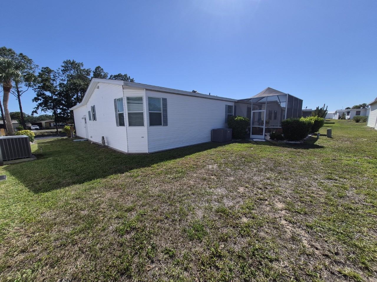 2113 Sawgrass Ln - Photo 5 of 50