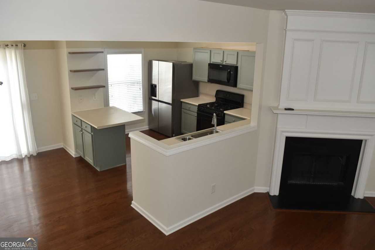 1033 Annazanes Ct - Photo 5 of 25