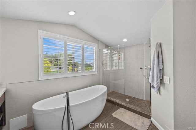 2504 Martingail Dr - Photo 3 of 8