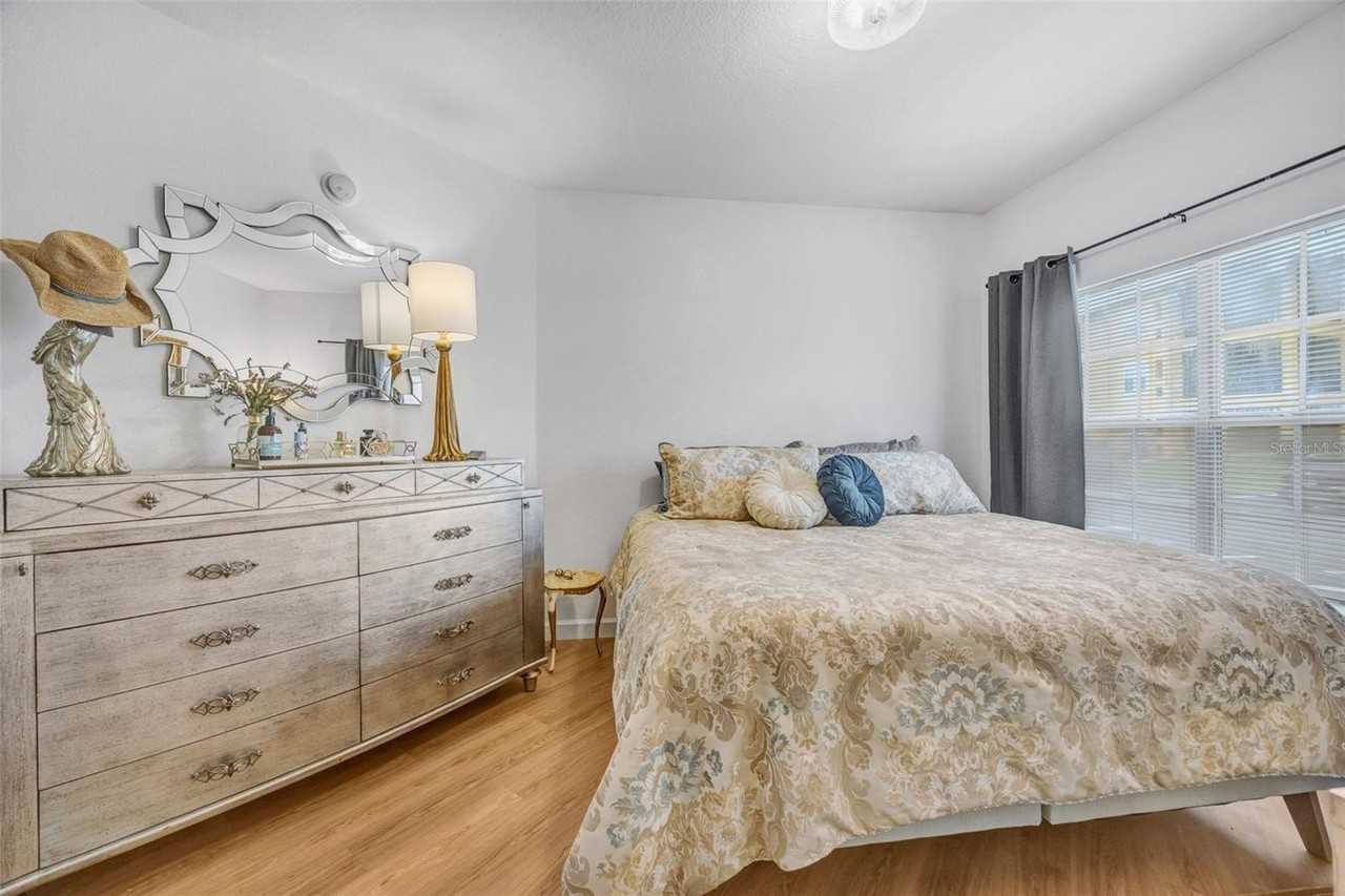 4309 Bayside Village Dr #101 - Photo 5 of 20