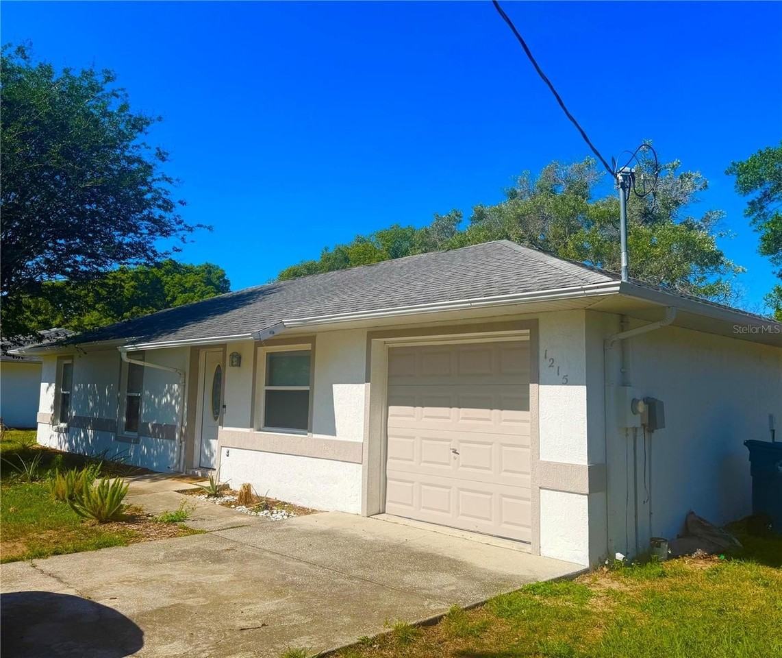 1215 Gatewood Ave - Photo 2 of 21