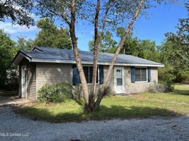 featured image of 416 Jeff Davis Ave