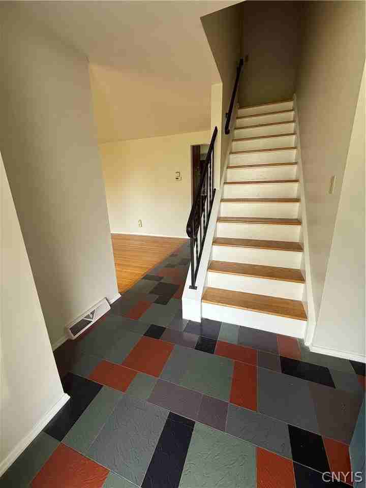 116 Stillwater Dr - Photo 2 of 17