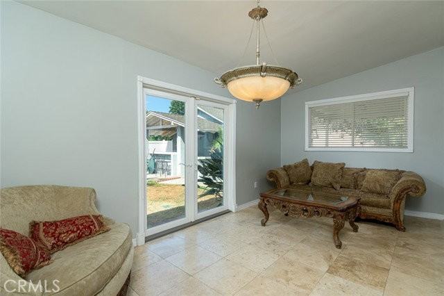6250 Altura Ave - Photo 4 of 8