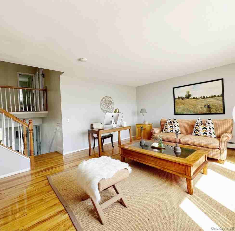 250 Oneck Ln - Photo 5 of 13