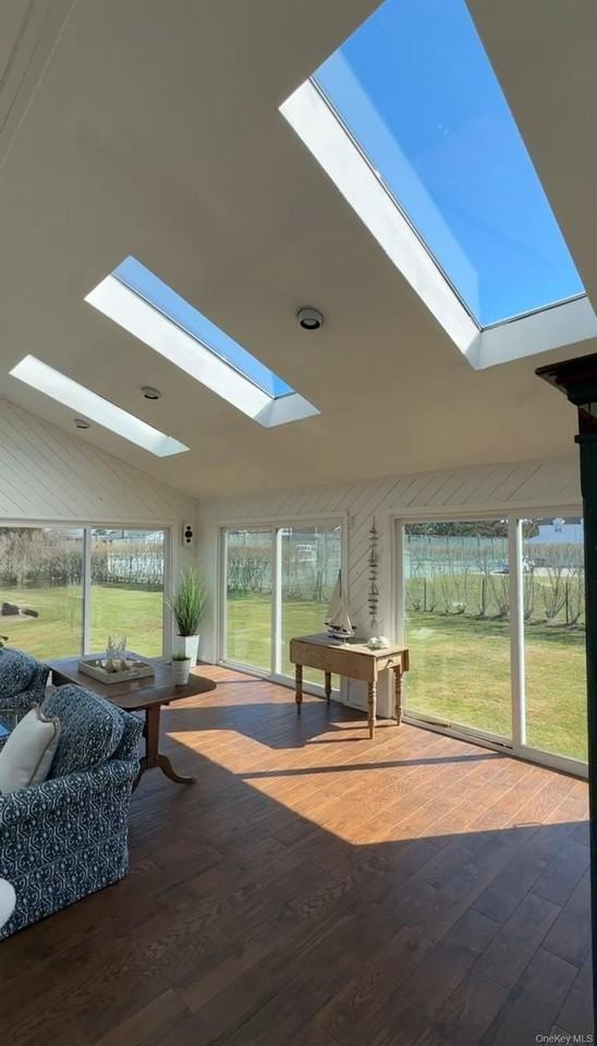 250 Oneck Ln - Photo 6 of 13