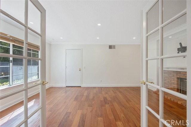 5974 Ruthwood Dr - Photo 2 of 8