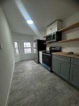 301 Warburton Ave - Photo 1 of 1