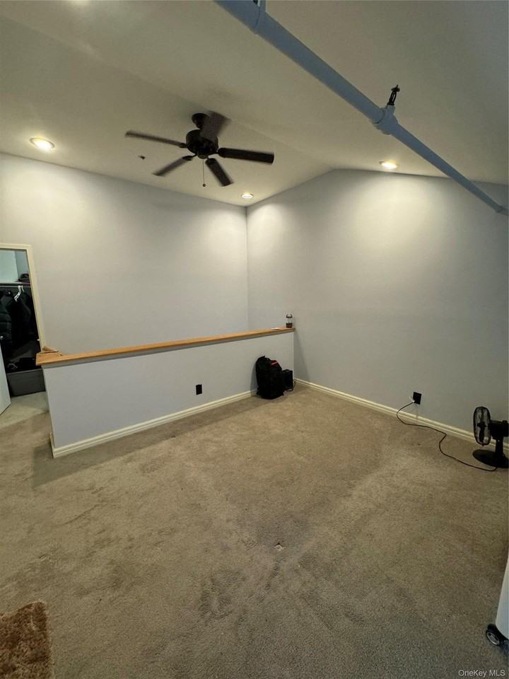 1701 Crompond Rd #6313 - Photo 7 of 13