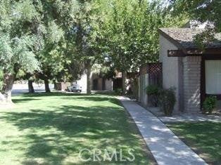 2100 Pinon Springs Cir - Photo 2 of 20