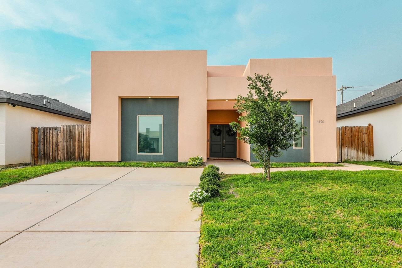 3506 Jorge Sosa Dr - Photo 3 of 33