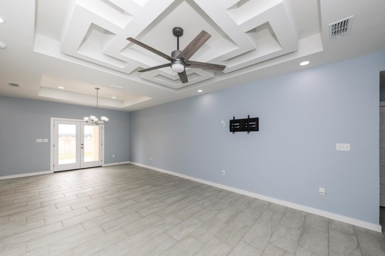 3506 Jorge Sosa Dr - Photo 6 of 33