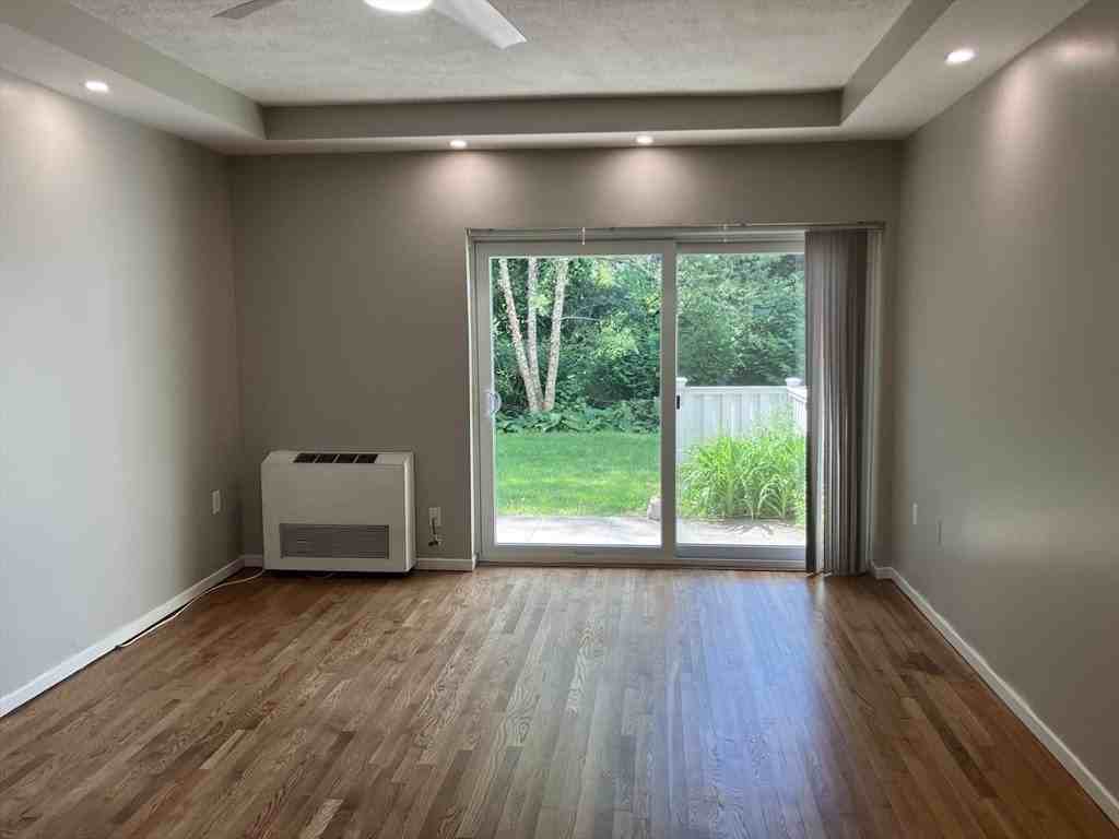 231 Coolidge Ave #401 - Photo 5 of 18