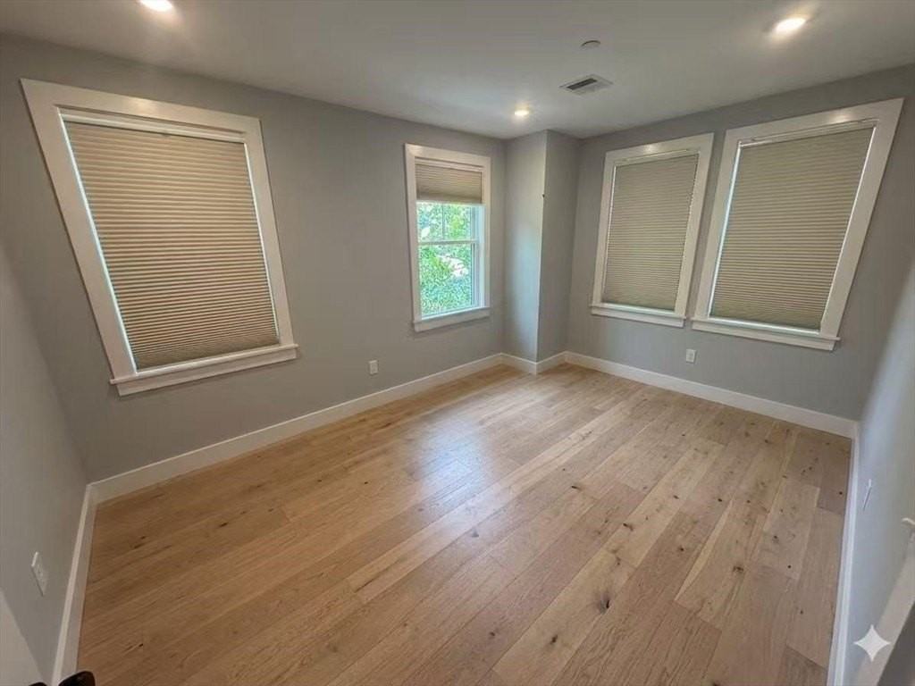 83 Alpine St #3 - Photo 6 of 13