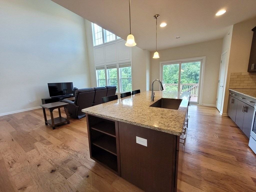 13 Walnut Way #13 - Photo 7 of 32